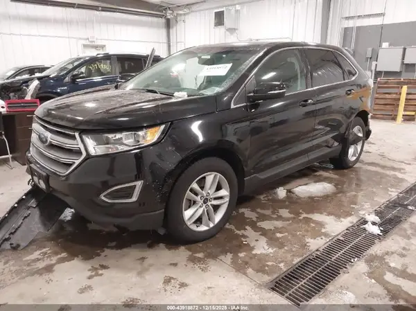 2FMPK4J93JBB24725 2018 FORD EDGE - Image 2