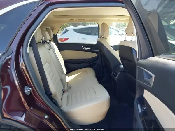 2FMPK4J93KBC05600 2019 FORD EDGE - Image 8