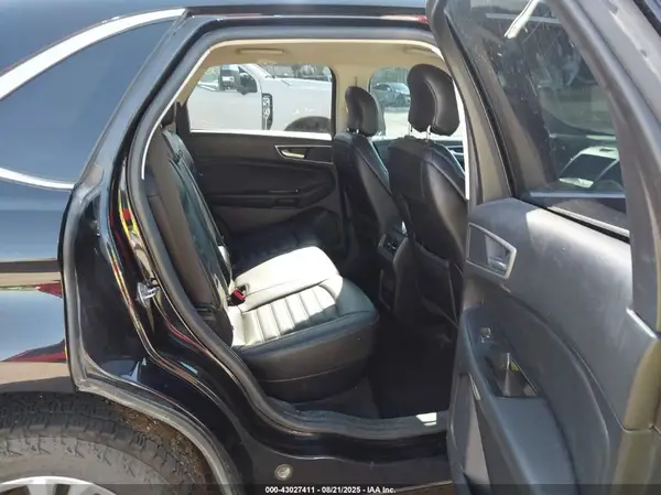 2FMPK4J93KBC24423 2019 FORD EDGE - Image 8