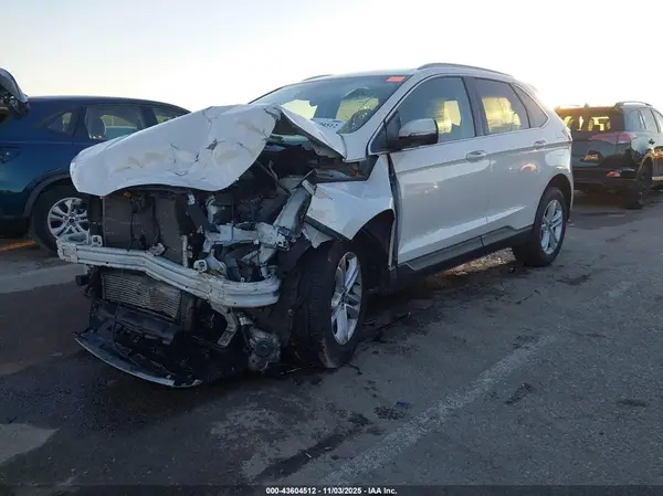 2FMPK4J93KBC25197 2019 FORD EDGE - Image 2