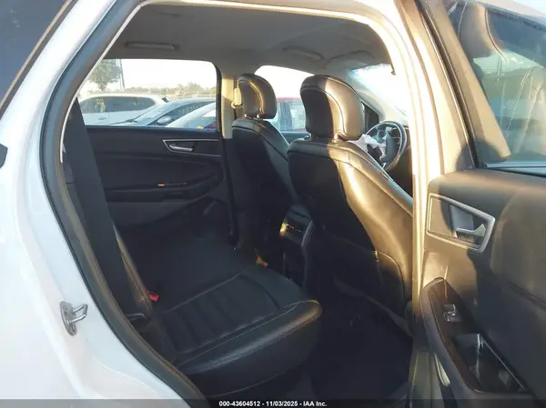 2FMPK4J93KBC25197 2019 FORD EDGE - Image 8