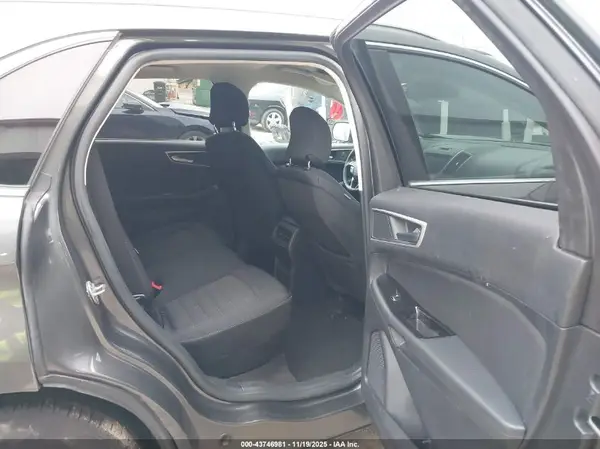 2FMPK4J93KBC32683 2019 FORD EDGE - Image 8