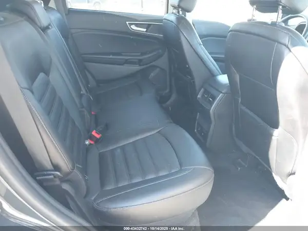2FMPK4J93MBA17839 2021 FORD EDGE - Image 8