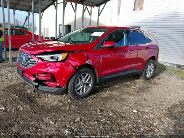 2FMPK4J93NBA09001 2022 FORD EDGE - Image 2