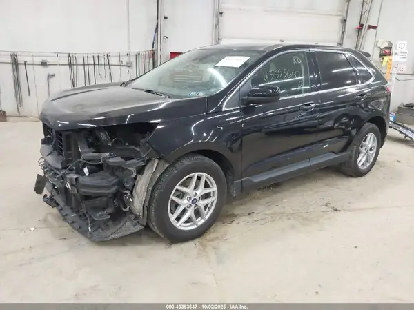 2FMPK4J93NBA13484 2022 FORD EDGE - Image 2