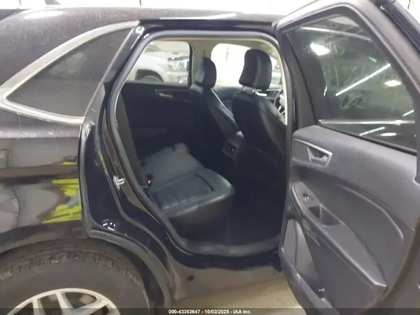 2FMPK4J93NBA13484 2022 FORD EDGE - Image 8
