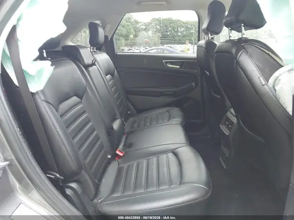 2FMPK4J93NBA39843 2022 FORD EDGE - Image 8