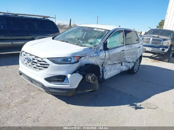 2FMPK4J93NBA40832 2022 FORD EDGE - Image 2
