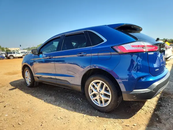 2FMPK4J93NBA52768 2022 FORD EDGE - Image 2