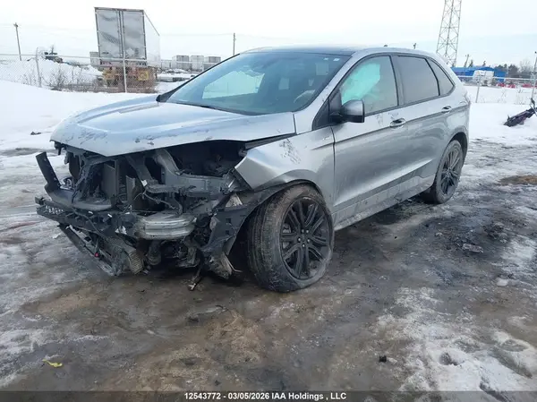 2FMPK4J93NBA85799 2022 FORD EDGE - Image 2
