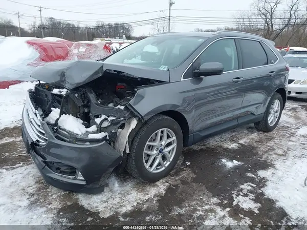 2FMPK4J93NBB14721 2022 FORD EDGE - Image 2