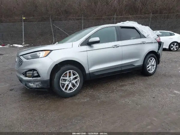 2FMPK4J93PBA18428 2023 FORD EDGE - Image 2