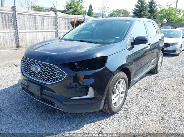 2FMPK4J93PBA28537 2023 FORD EDGE - Image 2