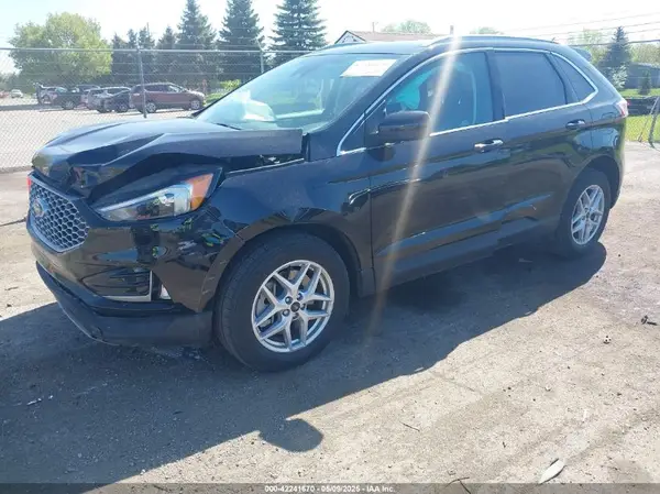 2FMPK4J93RBA12910 2024 FORD EDGE - Image 2