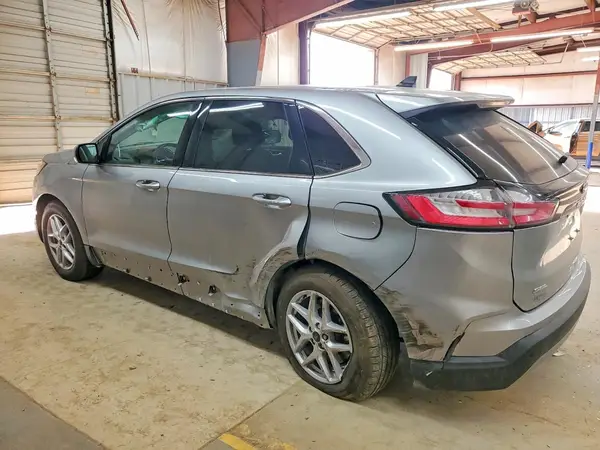 2FMPK4J93RBA41081 2024 FORD EDGE - Image 2