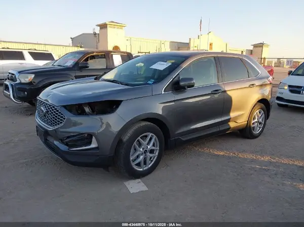 2FMPK4J93RBA48385 2024 FORD EDGE - Image 2