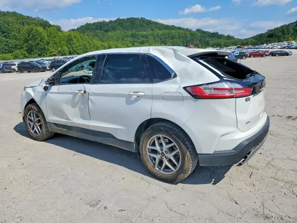 2FMPK4J93RBA68040 2024 FORD EDGE - Image 2