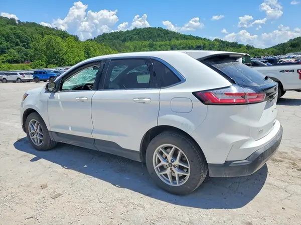 2FMPK4J93RBA76705 2024 FORD EDGE - Image 2