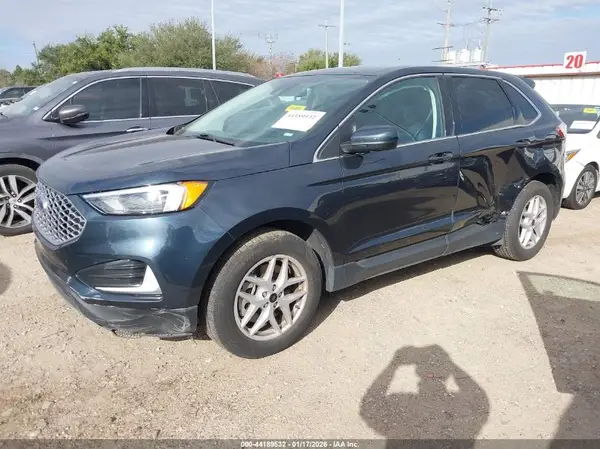 2FMPK4J93RBA79247 2024 FORD EDGE - Image 2