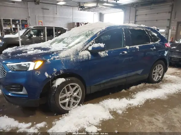 2FMPK4J93RBA92791 2024 FORD EDGE - Image 2