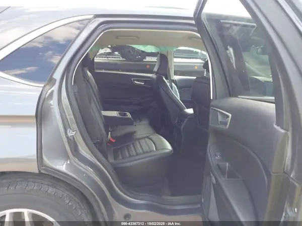 2FMPK4J93RBA99370 2024 FORD EDGE - Image 8
