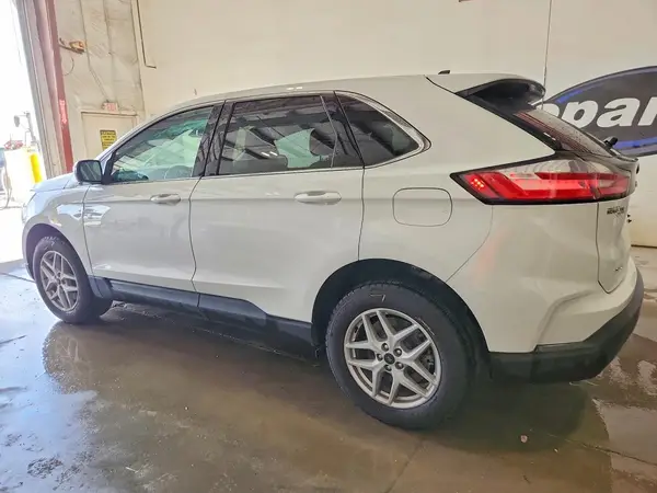 2FMPK4J93RBB01795 2024 FORD EDGE - Image 2