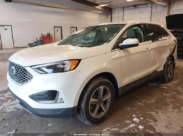 2FMPK4J93RBB13154 2024 FORD EDGE - Image 2