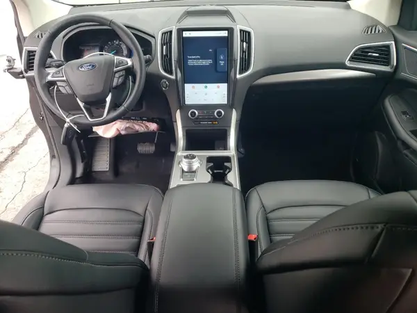 2FMPK4J93RBB17088 2024 FORD EDGE - Image 8