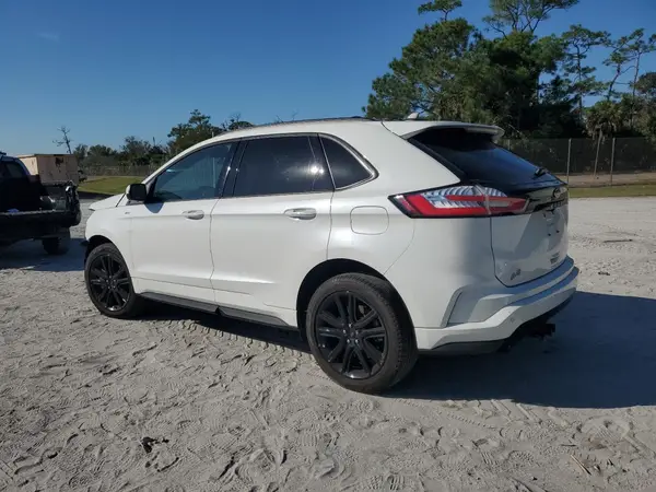 2FMPK4J93RBB26809 2024 FORD EDGE - Image 2