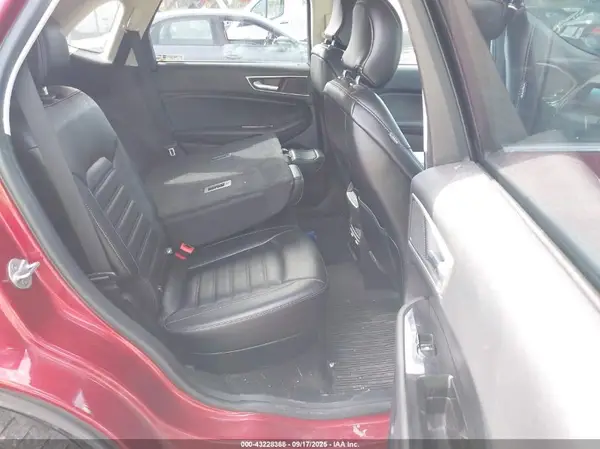 2FMPK4J94KBC67636 2019 FORD EDGE - Image 8