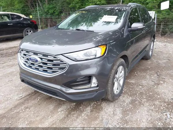 2FMPK4J94LBB25045 2020 FORD EDGE - Image 2