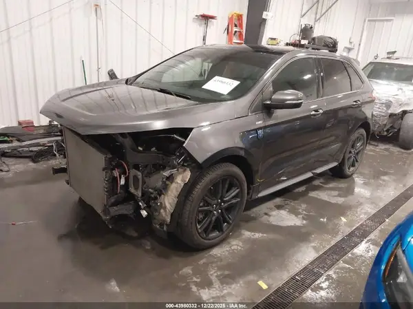 2FMPK4J94LBB27930 2020 FORD EDGE - Image 2
