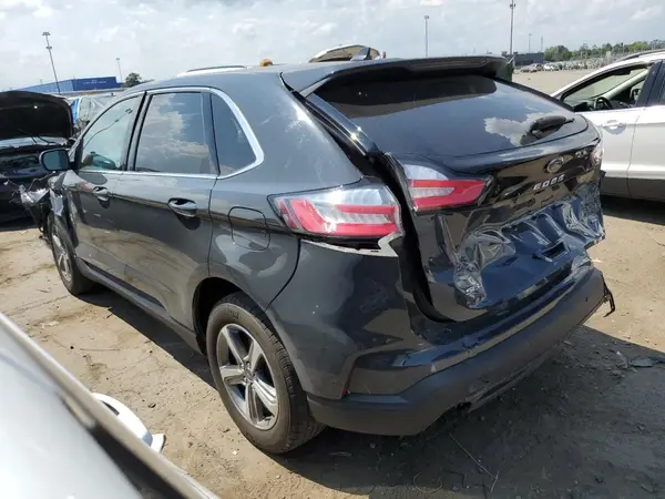 2FMPK4J94MBA18451 2021 FORD EDGE - Image 2