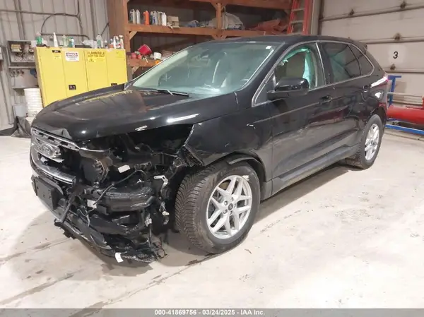 2FMPK4J94MBA40692 2021 FORD EDGE - Image 2