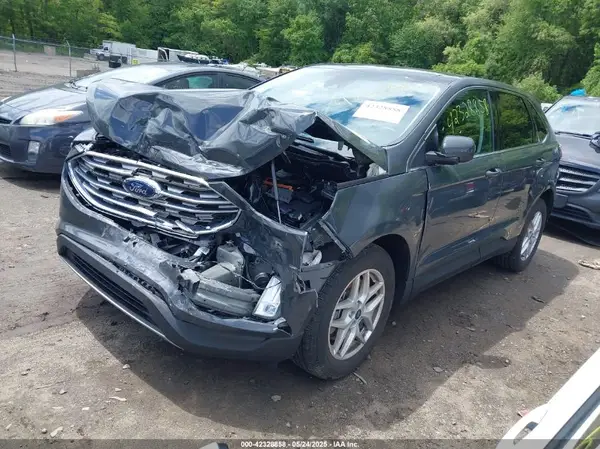 2FMPK4J94MBA43236 2021 FORD EDGE - Image 2