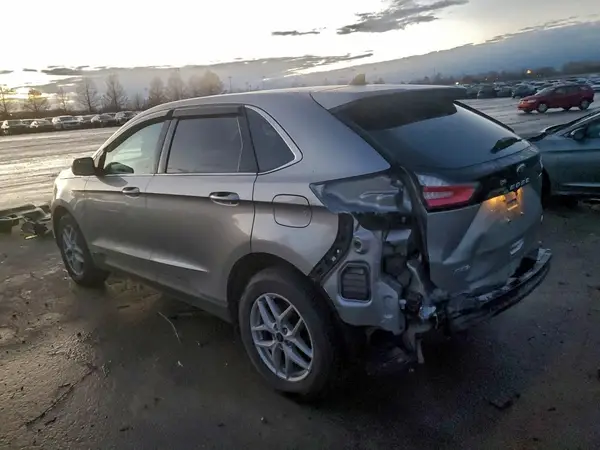 2FMPK4J94MBA49568 2021 FORD EDGE - Image 2