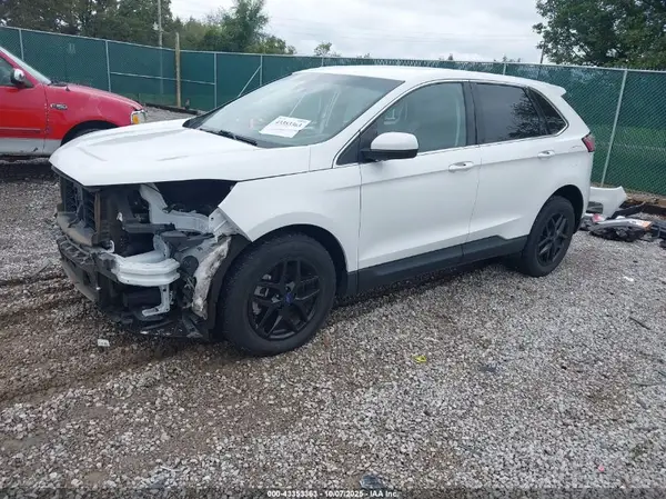2FMPK4J94NBA15356 2022 FORD EDGE - Image 2