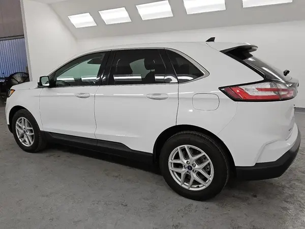 2FMPK4J94NBA54447 2022 FORD EDGE - Image 2