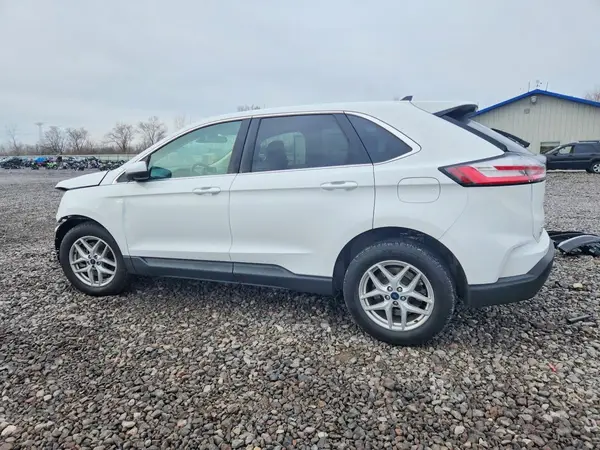 2FMPK4J94NBA68221 2022 FORD EDGE - Image 2