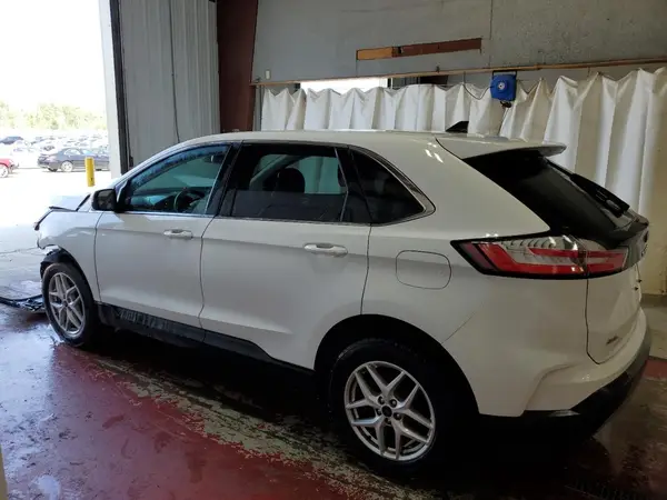 2FMPK4J94PBA21127 2023 FORD EDGE - Image 2