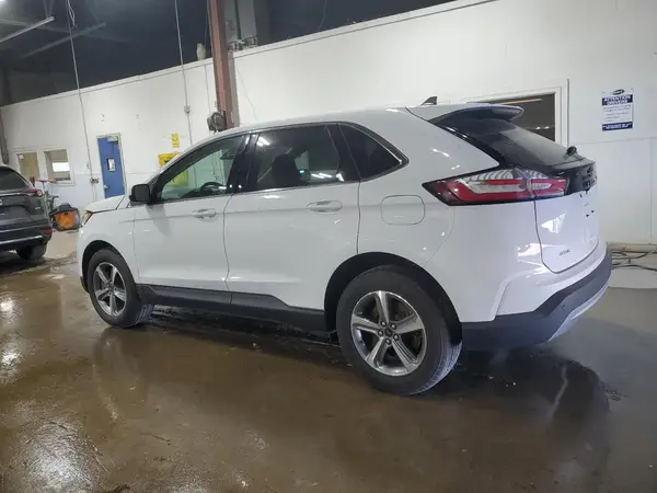 2FMPK4J94PBA22570 2023 FORD EDGE - Image 2