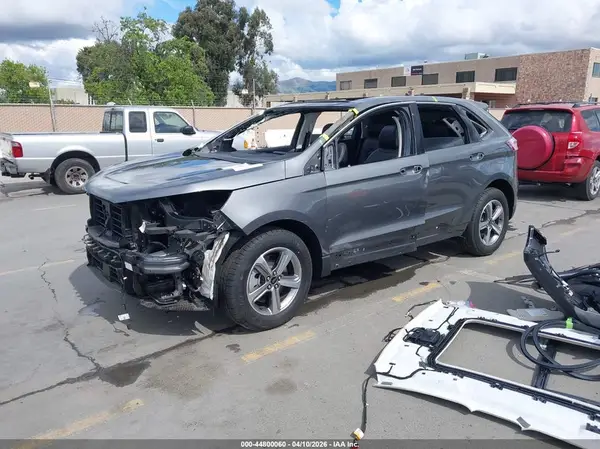 2FMPK4J94RBA42823 2024 FORD EDGE - Image 2