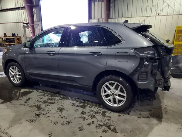 2FMPK4J94RBA76924 2024 FORD EDGE - Image 2