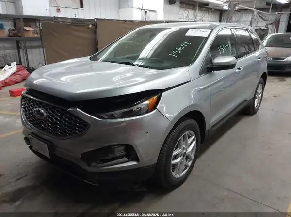 2FMPK4J94RBA80469 2024 FORD EDGE - Image 2