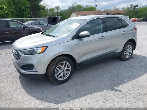 2FMPK4J94RBA95926 2024 FORD EDGE - Image 2
