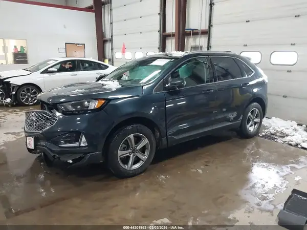 2FMPK4J94RBB06603 2024 FORD EDGE - Image 2