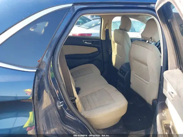 2FMPK4J95HBB34392 2017 FORD EDGE - Image 8