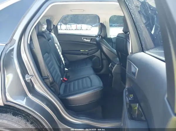 2FMPK4J95HBB51502 2017 FORD EDGE - Image 8