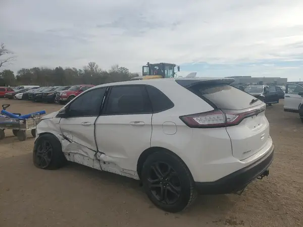 2FMPK4J95JBC26821 2018 FORD EDGE - Image 2