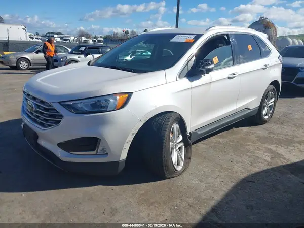 2FMPK4J95KBB47019 2019 FORD EDGE - Image 2